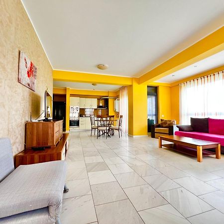 Sophia Lake View Suite Mamaia Esterno foto