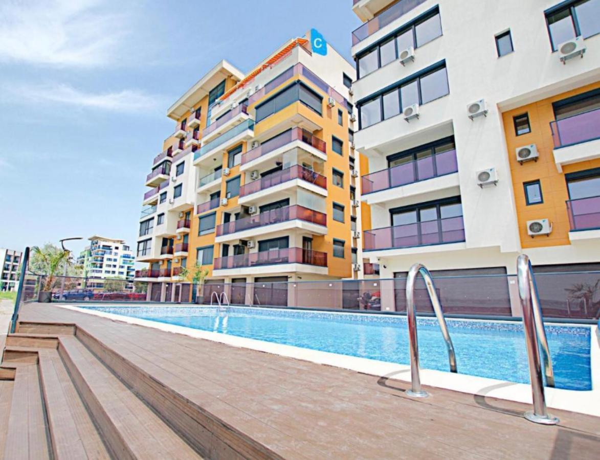 Sophia Lake View Suite Mamaia Esterno foto