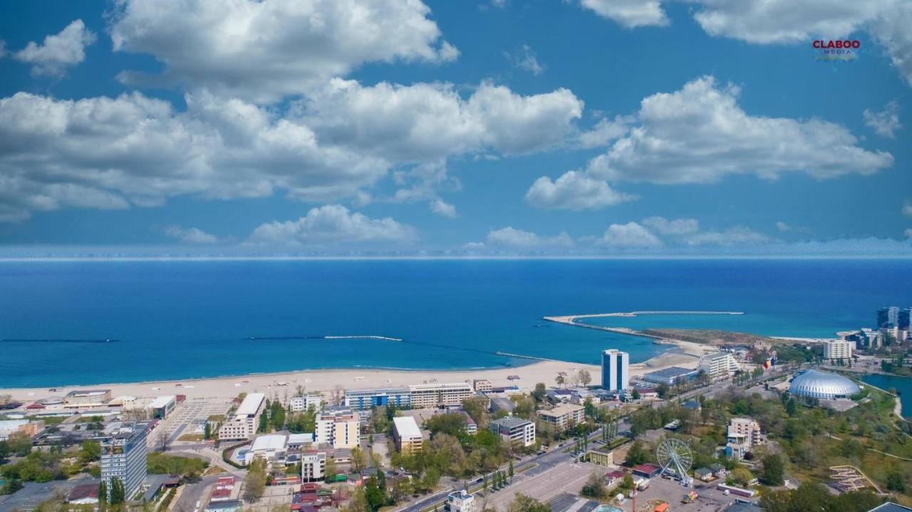 Sophia Lake View Suite Mamaia Esterno foto