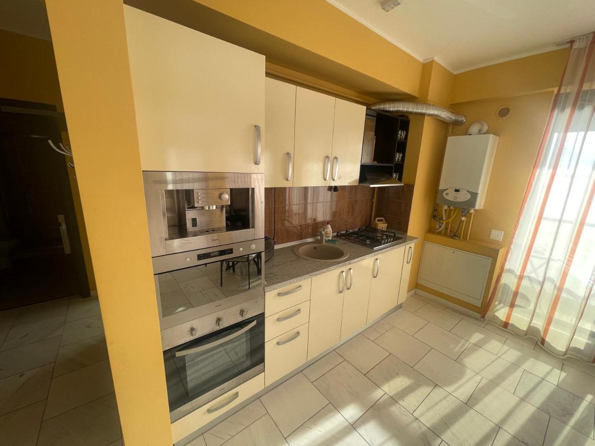 Sophia Lake View Suite Mamaia Esterno foto