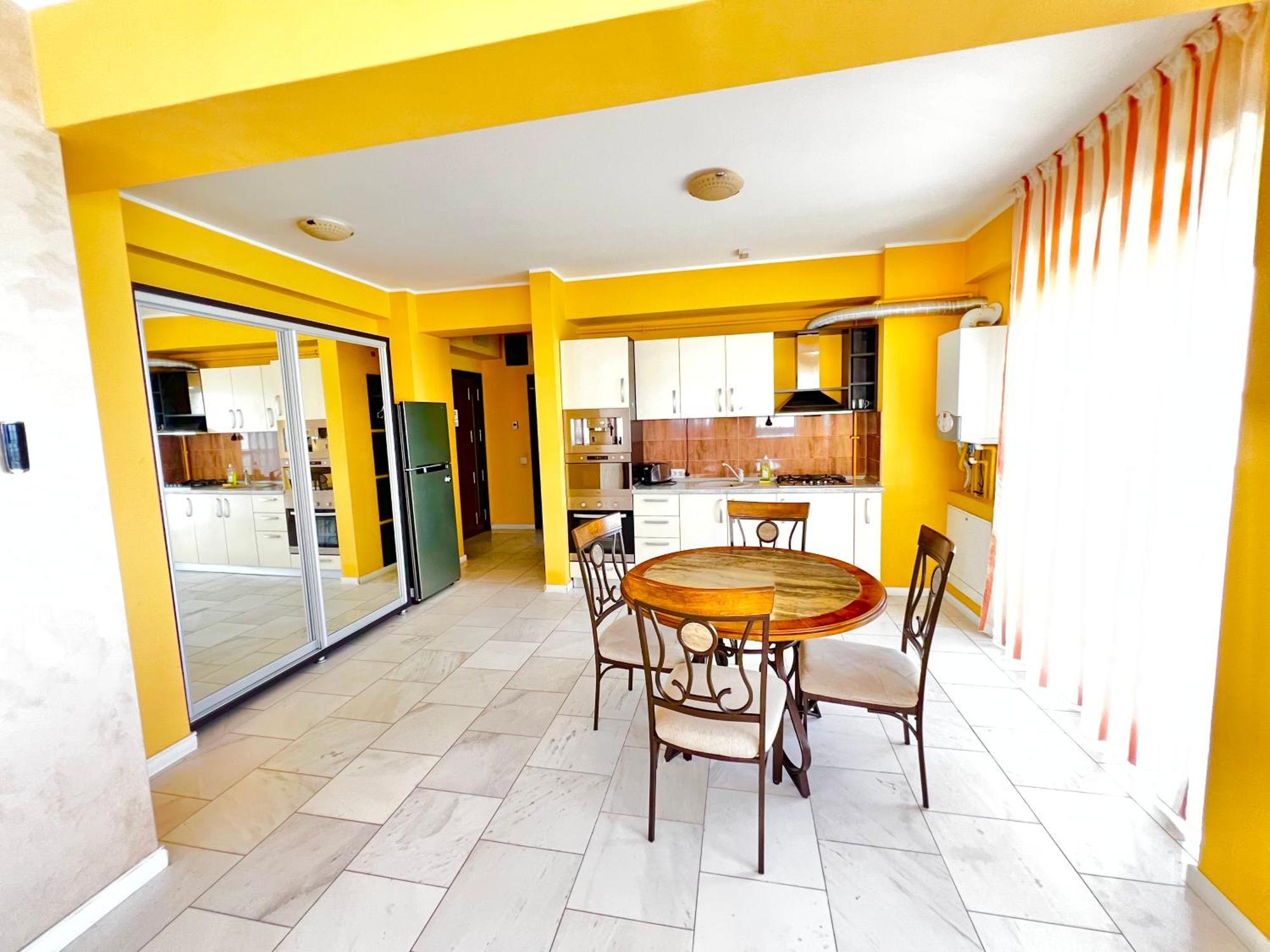 Sophia Lake View Suite Mamaia Esterno foto
