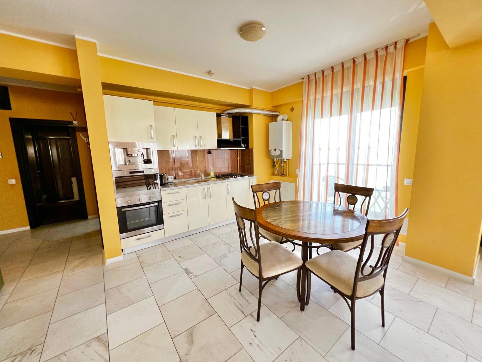 Sophia Lake View Suite Mamaia Esterno foto
